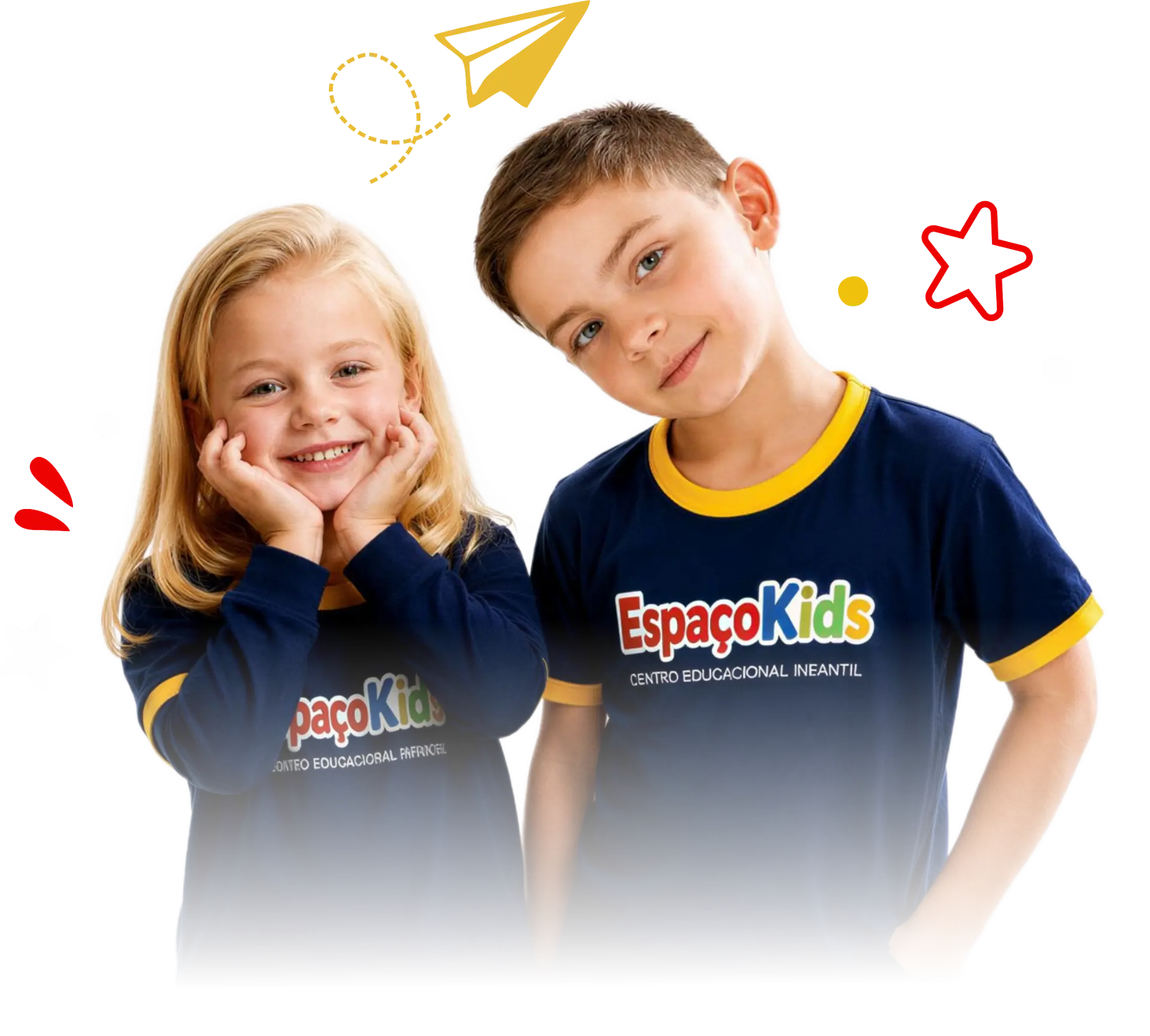 Crianças com o uniforme da Espaço Kids
